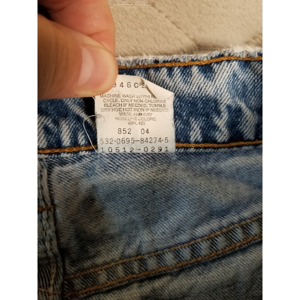 VTG Levis 512 High Rise Slim Tapered Jeans 26x32 USA Custom Painted Floral Faces - Picture 8 of 16